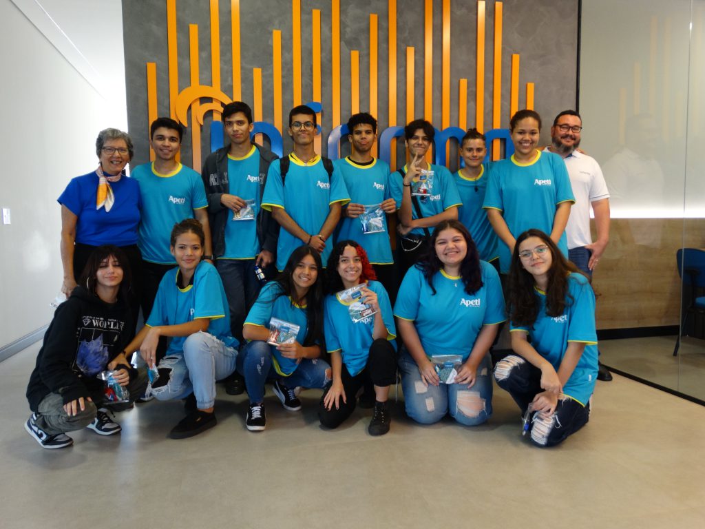 Projeto Alicerce visita Informa Solutions